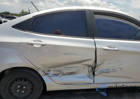 2016 Hyundai Accent Se z USA, uszkodzony, nr VIN KMHCT4AE1GU080879